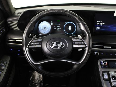 Used 2023 Hyundai Palisade Calligraphy image 21