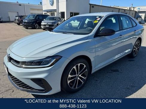 Certified 2025 Volkswagen Jetta Sport FWD image 1