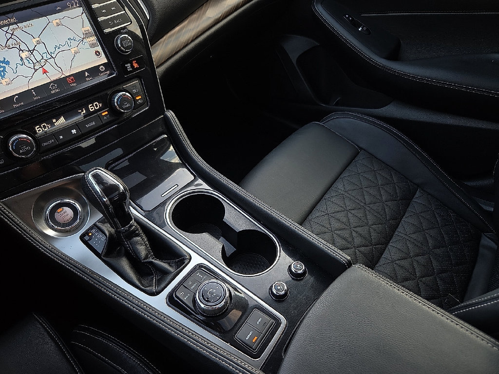 Used 2018 Nissan Maxima Platinum FWD image 25
