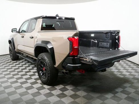 Used 2025 Toyota Tacoma TRD Pro AWD/4WD image 30