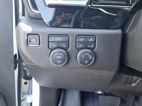 Used 2022 Chevrolet Silverado 1500 LT w/ All Star Edition Plus AWD/4WD image 23