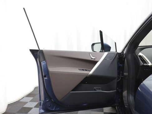 New 2026 BMW iX xDrive45 image 5
