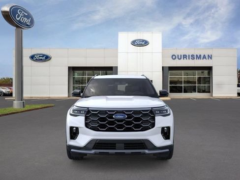 New 2026 Ford Explorer Platinum w/ LUX Leather Package AWD/4WD image 2