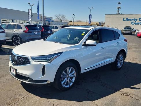 Used 2024 Acura RDX SH-AWD image 3