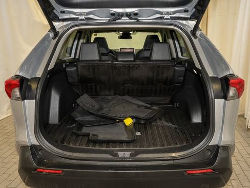 Certified 2024 Toyota RAV4 XLE Premium image 5