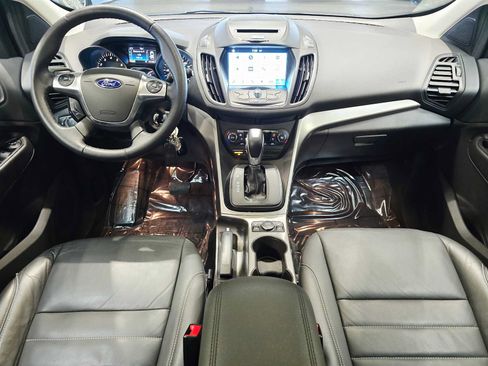 Used 2016 Ford Escape SE w/ Leather Comfort Package AWD/4WD image 10