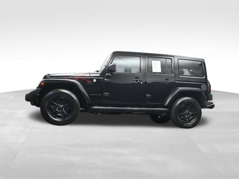 Used 2016 Jeep Wrangler Unlimited Sahara AWD/4WD image 23