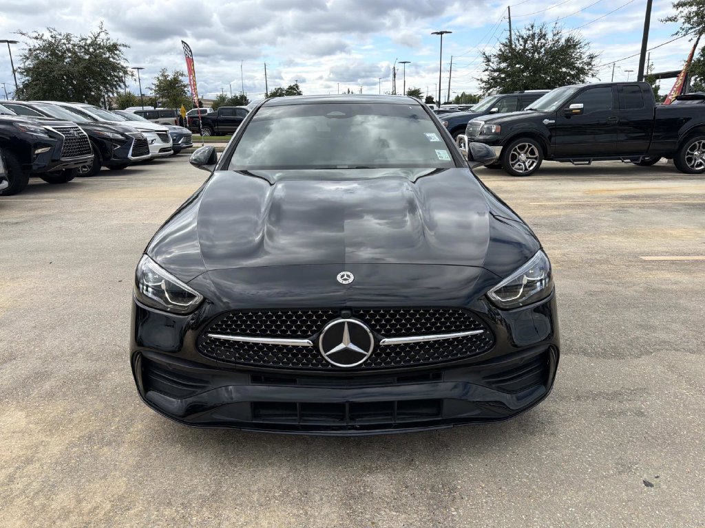 Used 2022 Mercedes-Benz C 300 Sedan image 3