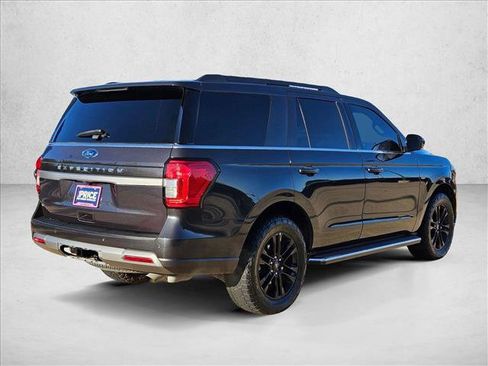 Certified 2022 Ford Expedition XLT AWD/4WD image 5