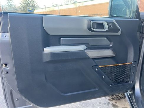 Used 2023 Ford Bronco Badlands w/ Sasquatch Package image 14