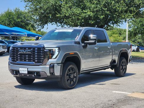 Used 2024 GMC Sierra 2500 Denali Ultimate AWD/4WD image 2