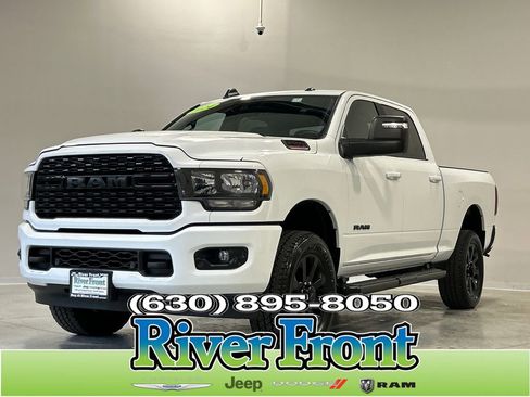 Used 2024 RAM 2500 Big Horn w/ Night Edition AWD/4WD image 1
