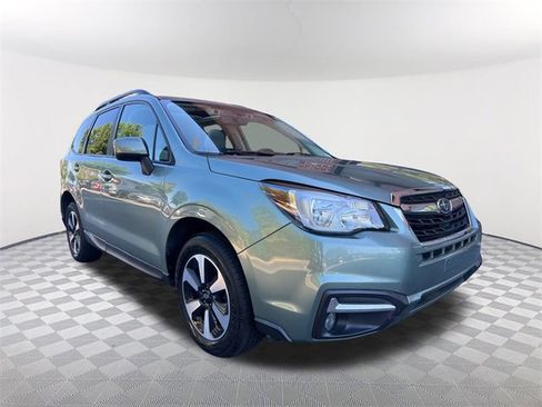 Used 2018 Subaru Forester 2.5i Premium image 3