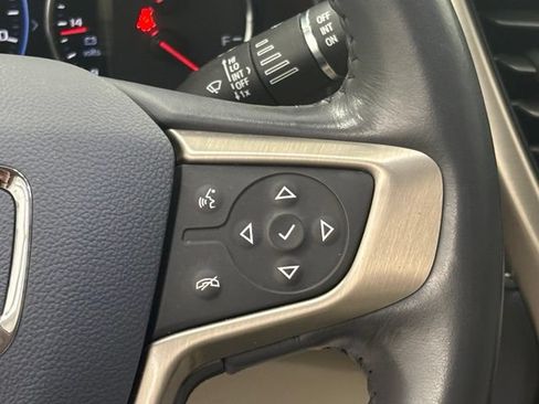 Used 2020 GMC Acadia Denali FWD image 30