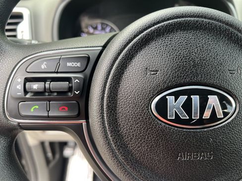 Used 2017 Kia Sportage LX w/ LX Popular Package FWD image 27
