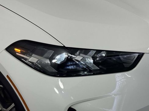 Used 2024 BMW X5 xDrive40i image 15