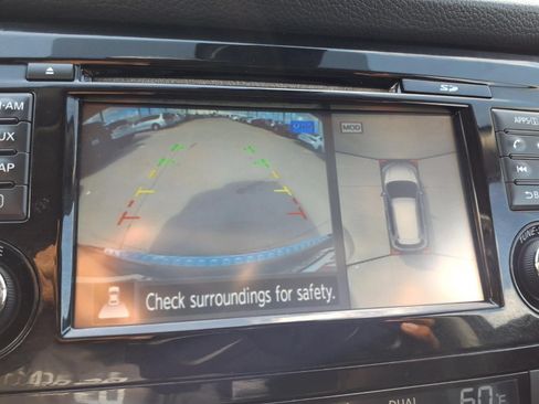 Used 2017 Nissan Rogue SL FWD image 11