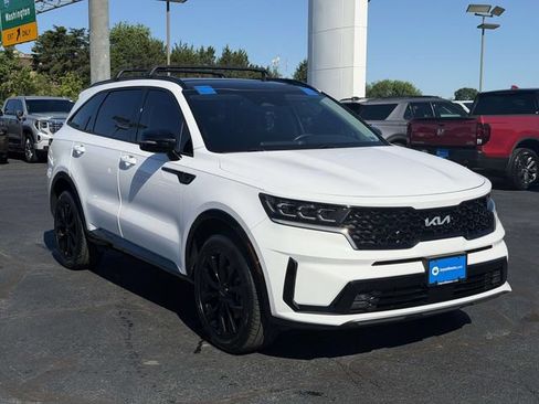 Used 2023 Kia Sorento SX AWD/4WD image 1