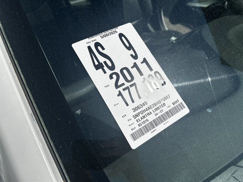 Used 2011 Hyundai Elantra Limited FWD image 35