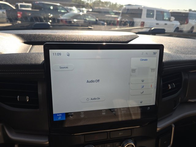 Used 2023 Ford Expedition XLT RWD image 12