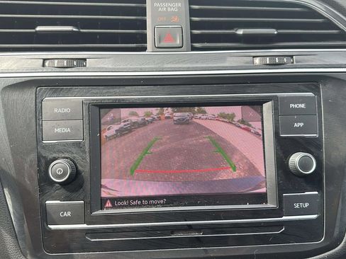 Used 2018 Volkswagen Tiguan S w/ 3rd Row Seat Package AWD/4WD image 21