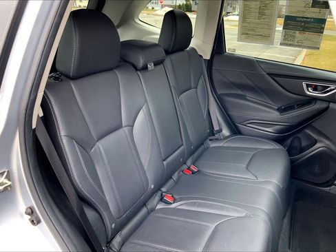 Used 2020 Subaru Forester Limited image 20