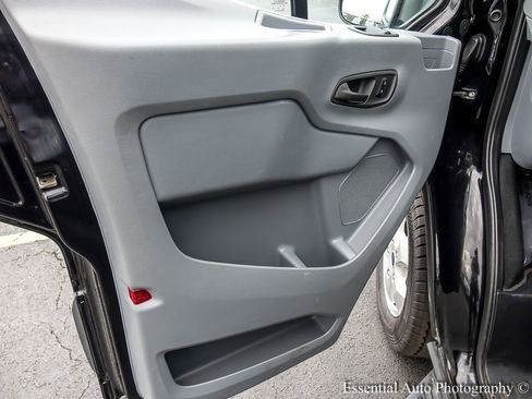 Used 2018 Ford Transit 350 XL RWD image 19