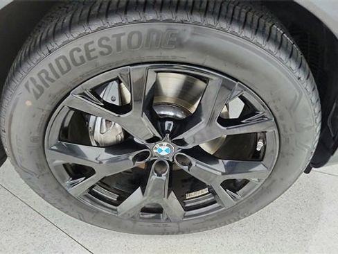 Used 2026 BMW X7 xDrive40i image 61