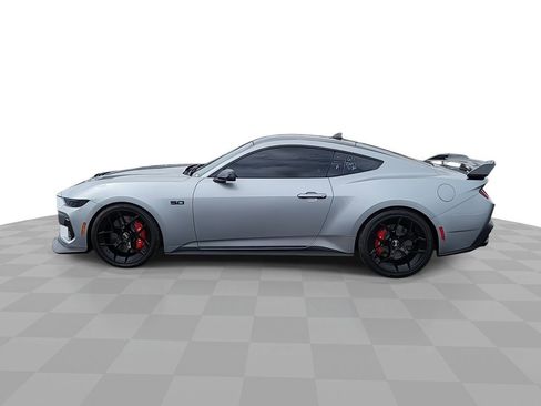 Used 2025 Ford Mustang GT Premium w/ GT Performance Package RWD image 5