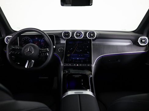 Used 2026 Mercedes-Benz GLC 300 4MATIC image 47