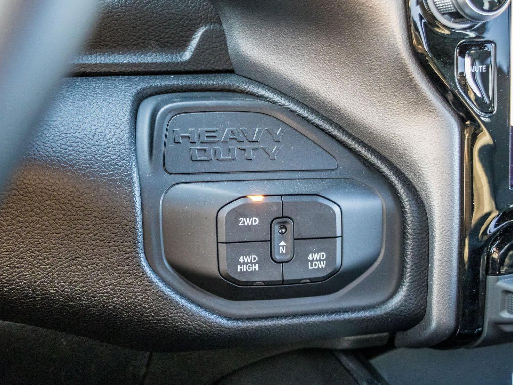 Used 2026 RAM 2500 Big Horn AWD/4WD image 28