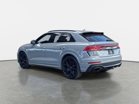 Used 2024 Audi RS Q8 AWD/4WD image 5