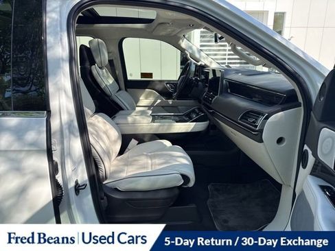 Used 2023 Lincoln Navigator Black Label image 19
