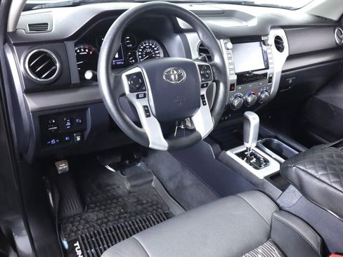 Used 2020 Toyota Tundra SR5 w/ SR5 Upgrade Package image 9