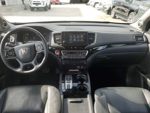 Used 2019 Honda Pilot Elite image 9