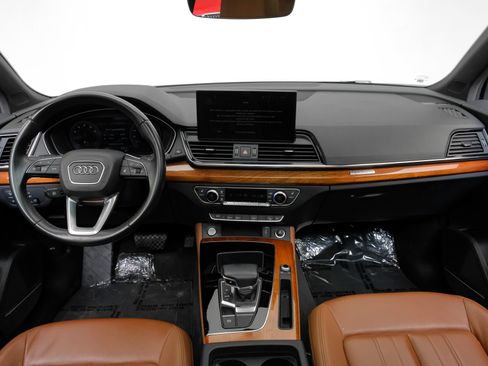 Used 2023 Audi Q5 2.0T Premium Plus w/ Premium Plus Package AWD/4WD image 19