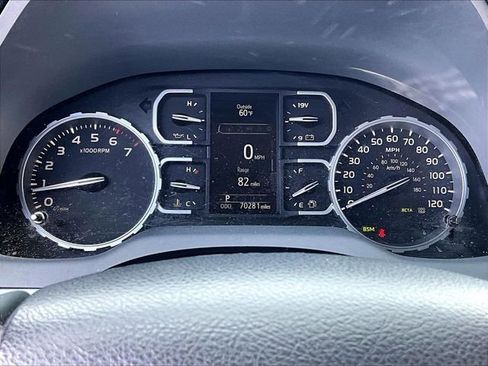 Used 2021 Toyota Tundra Platinum image 25