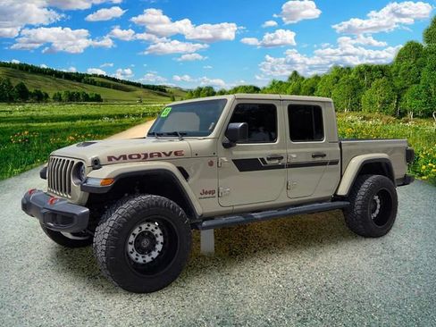 Certified 2020 Jeep Gladiator Mojave AWD/4WD image 2