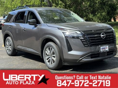 New 2026 Nissan Pathfinder SL w/ Cargo Package AWD/4WD image 1