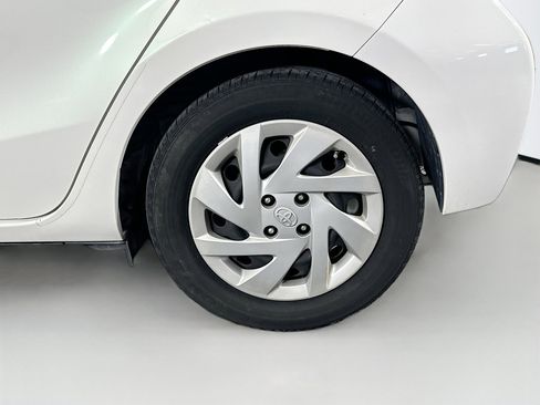 Used 2015 Toyota Prius C Two image 11