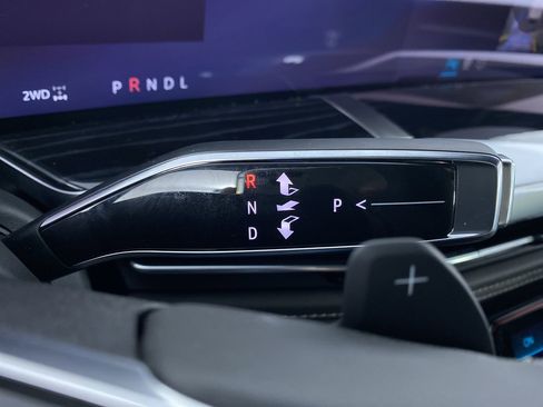 New 2026 Cadillac Escalade ESV Sport image 8