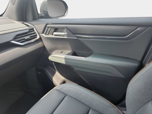 Used 2024 GMC Acadia AT4 w/ LPO, Floor Liner Package image 28