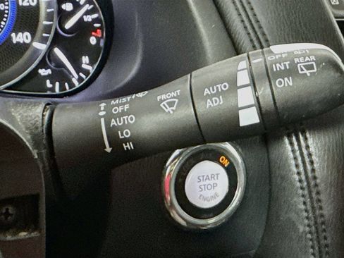 Used 2014 INFINITI QX80 4WD w/ Deluxe Touring Package image 15