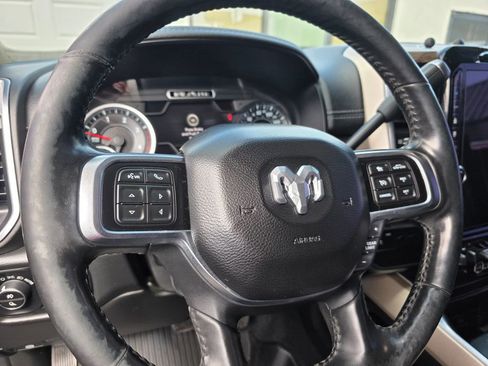Used 2019 RAM 3500 Laramie AWD/4WD image 22