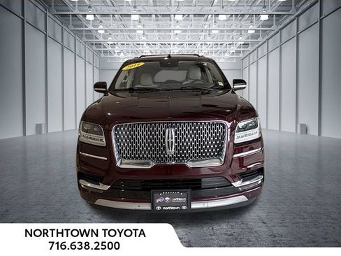 Used 2019 Lincoln Navigator Reserve w/ Cargo Package AWD/4WD image 3