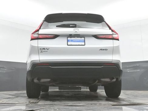 Used 2023 Honda CR-V LX image 45
