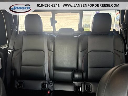 Used 2022 Jeep Gladiator Rubicon w/ LED Lighting Group AWD/4WD image 13