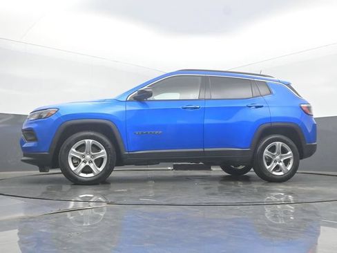 Used 2024 Jeep Compass Latitude AWD/4WD image 45