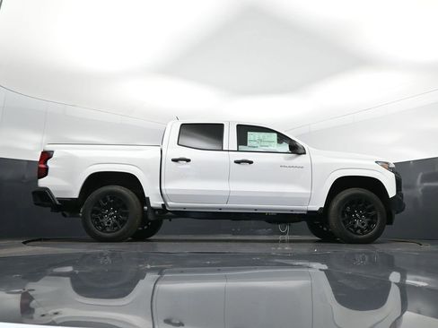 New 2026 Chevrolet Colorado W/T image 45