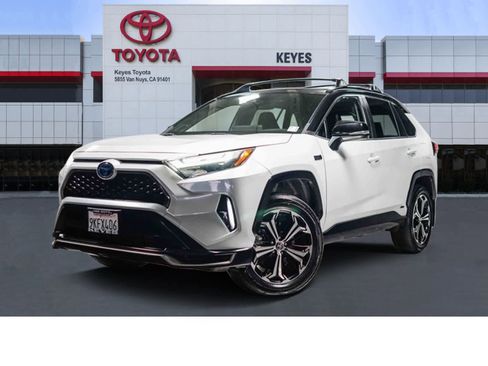 Certified 2024 Toyota RAV4 XSE image 1